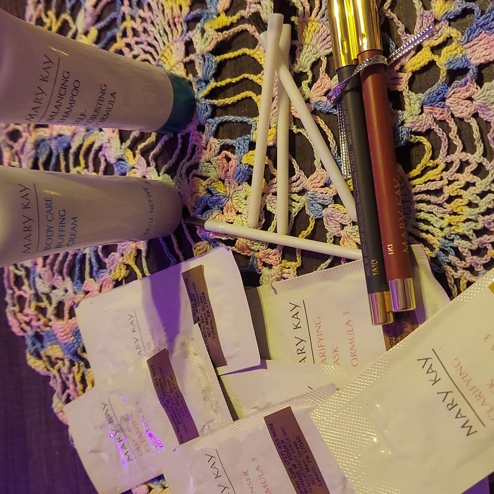 Mary Kay Lot Clarifying Mask Samples, Lip Eye Liner